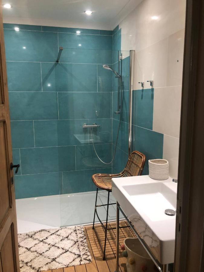 Karaktervolle Woning Met Zwembad Te *